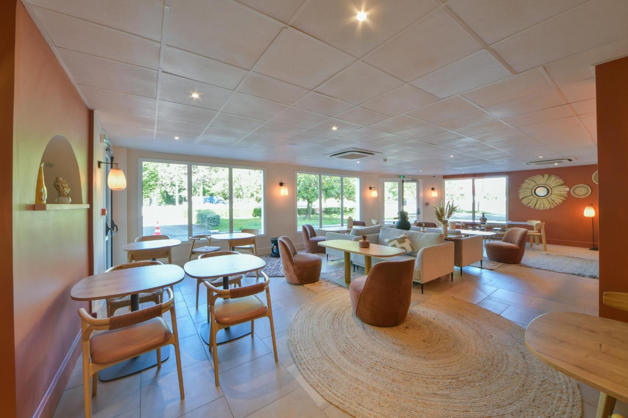 Bhoma Bourges - Hotel & Restaurant Eksteriør billede