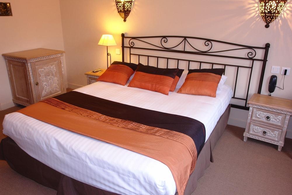 Bhoma Bourges - Hotel & Restaurant Eksteriør billede